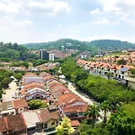 M And S Suite At Societe Suites Sri Hartamas, Mont Kiara