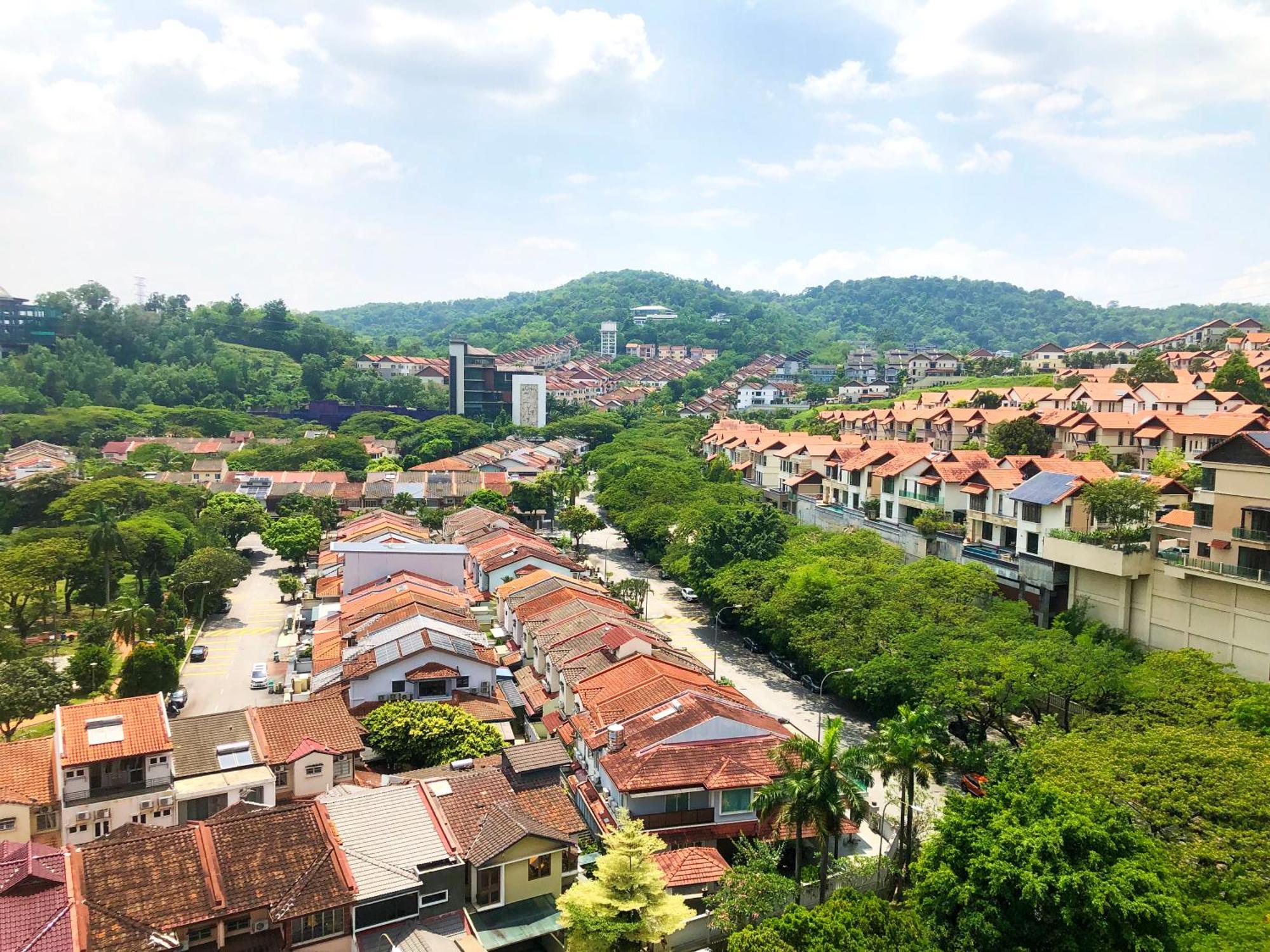 M And S At Societe Sri Hartamas, Mont Kiara Pangsapuri *
